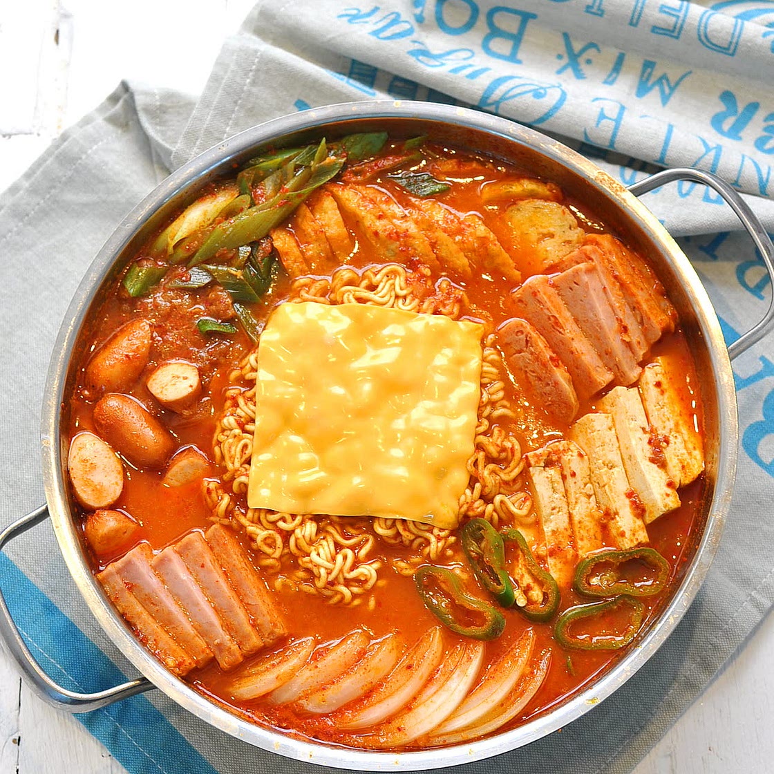 부대찌개