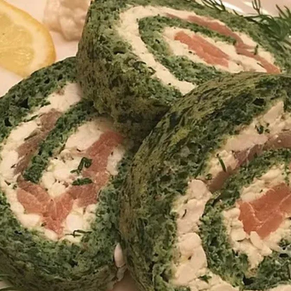 Spinatrolle mit Lachs
