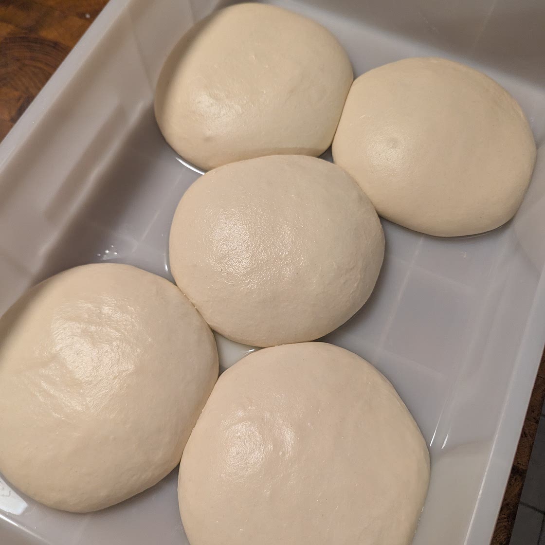 Napolitan style pizza dough (no pre-ferment)