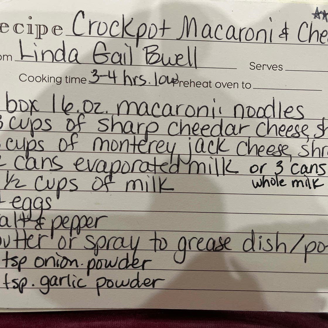 Linda Gail’s Crockpot Mac and Cheese