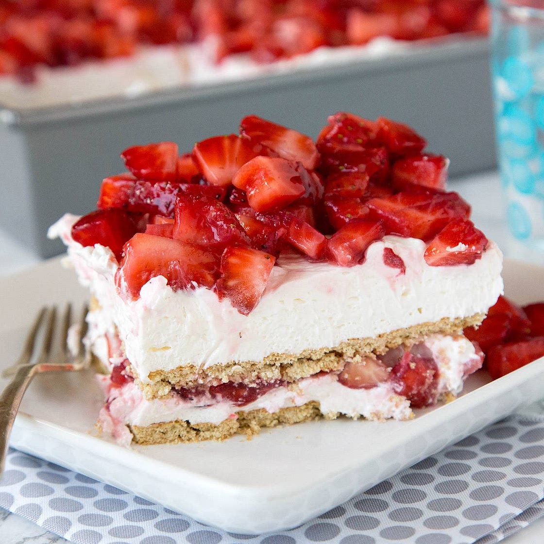 No Bake Strawberry Cheesecake Lasagna