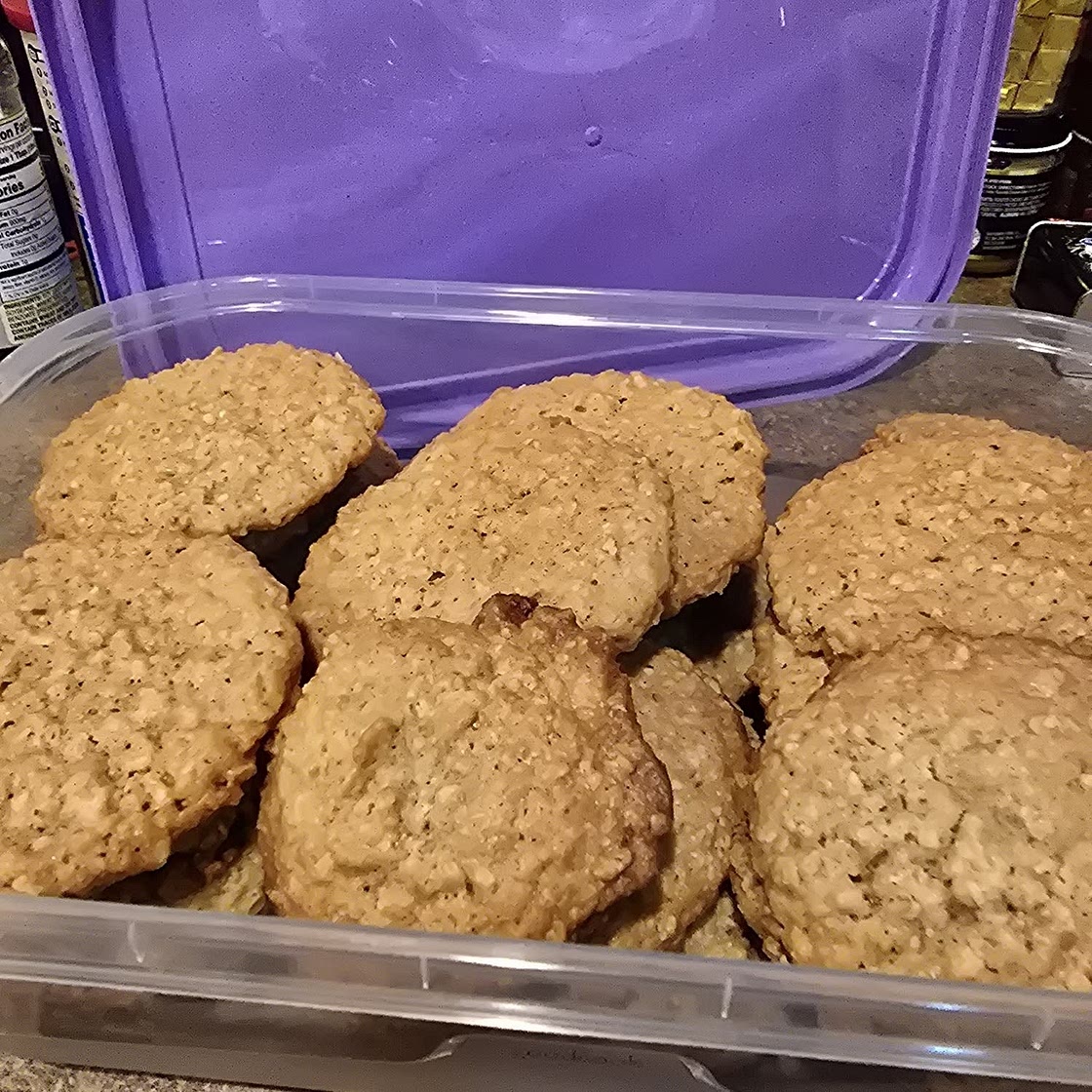 Chewy Chocolate Chip Oatmeal Cookies