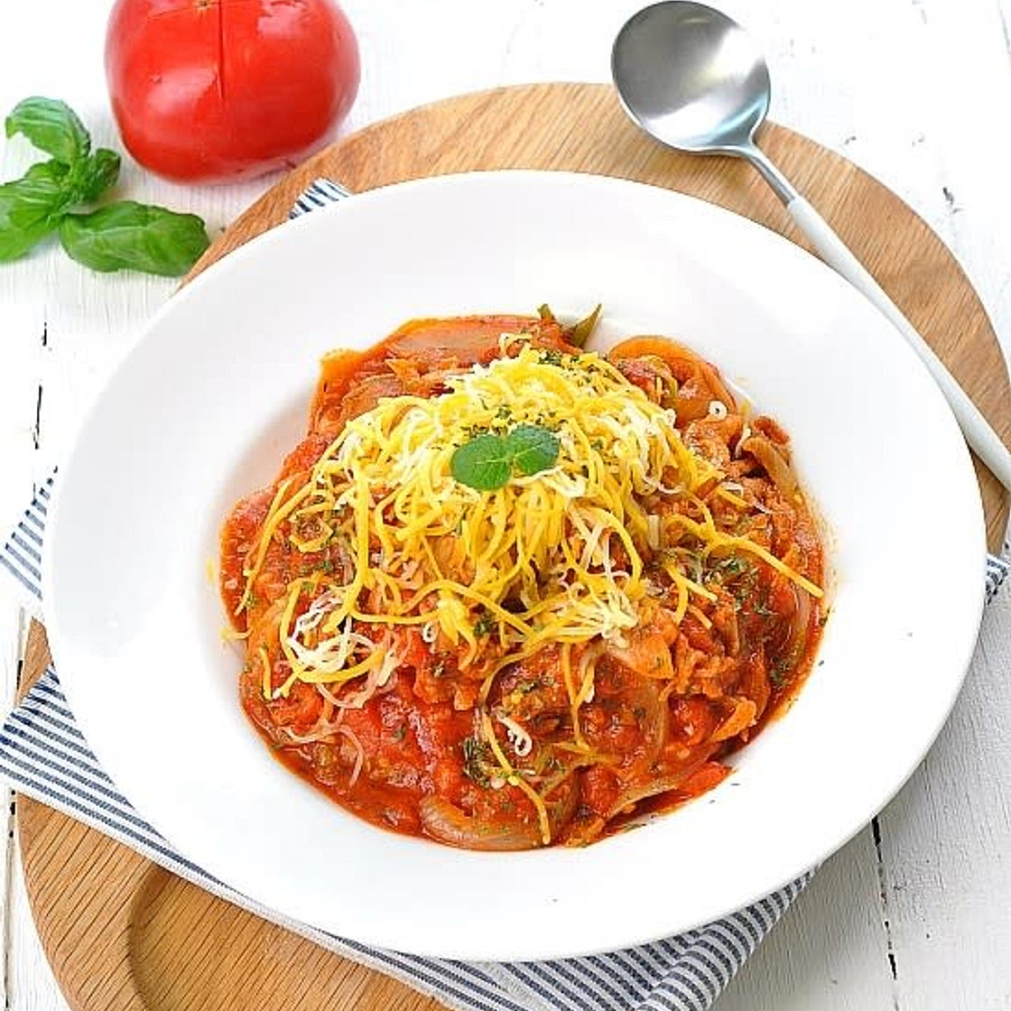 토마토치즈제육덮밥