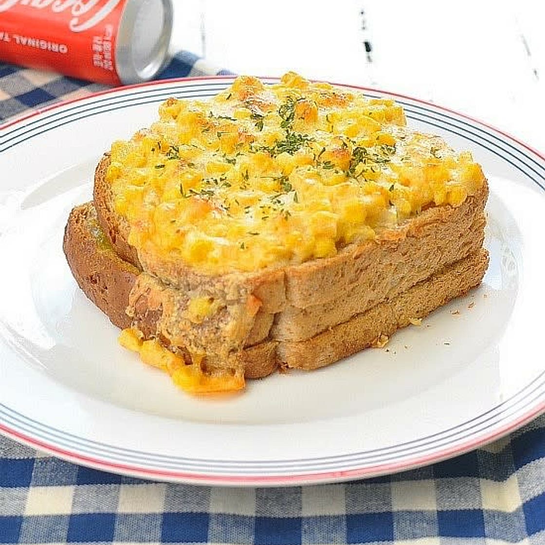 콘치즈샌드위치
