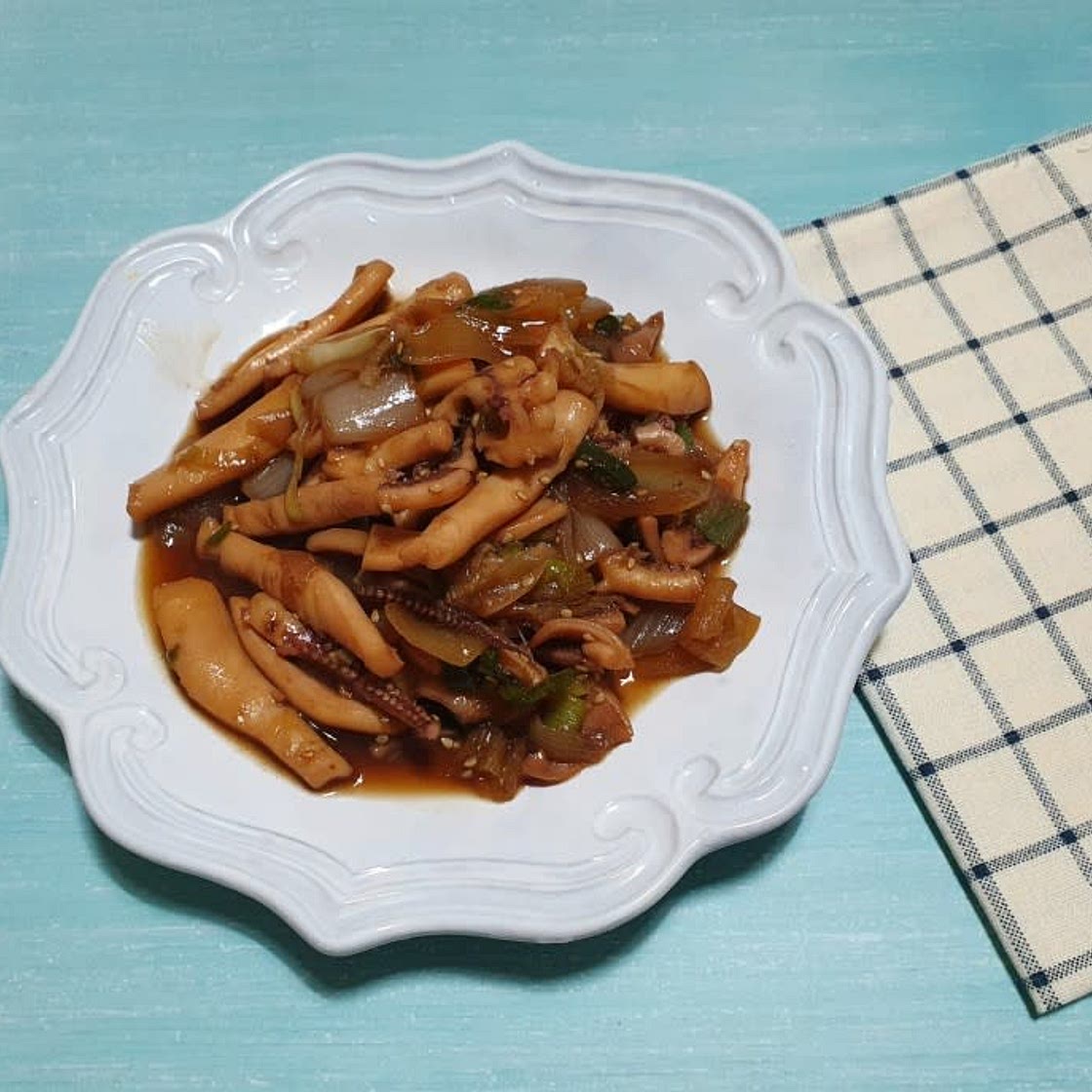 쫀득한 반건조 오징어의 단짠 조합! 오징어간장조림 만들기