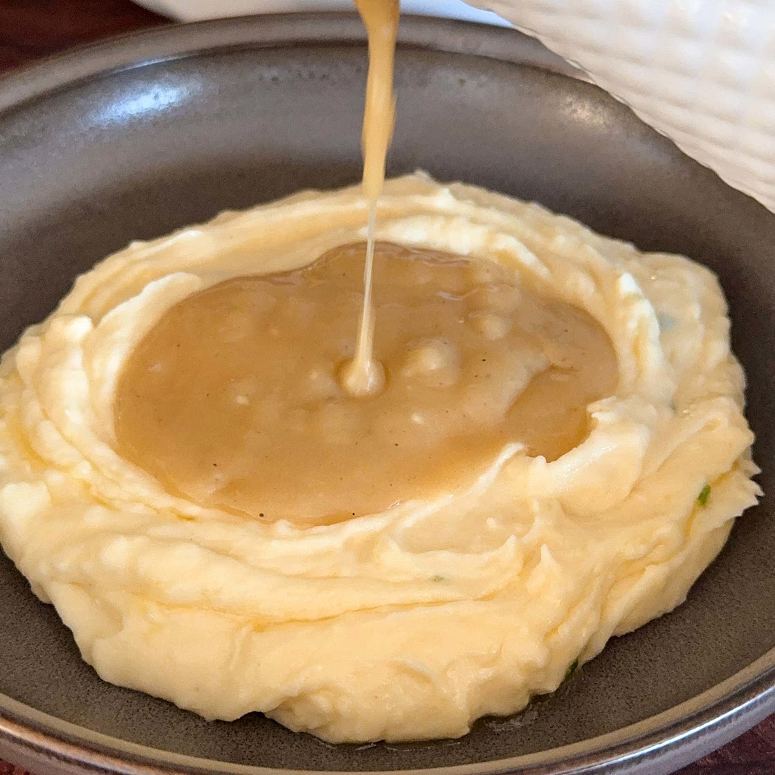 Mashed Potatoes and Homemade Gravy 
