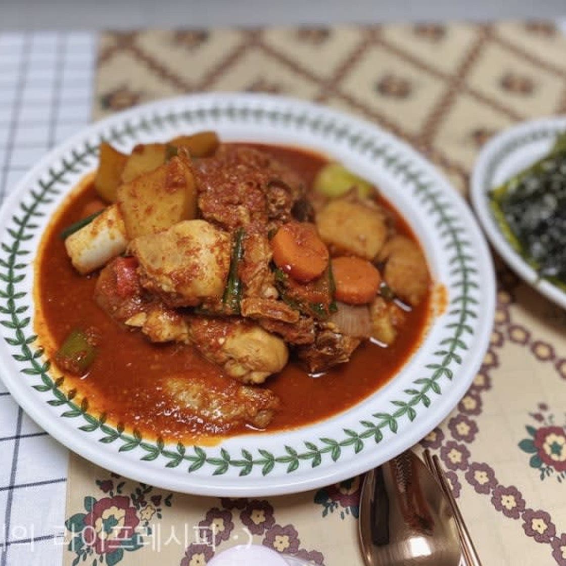 [닭볶음탕 레시피] 칼칼하고 담백하게 맛있는 백종원 닭볶음탕
