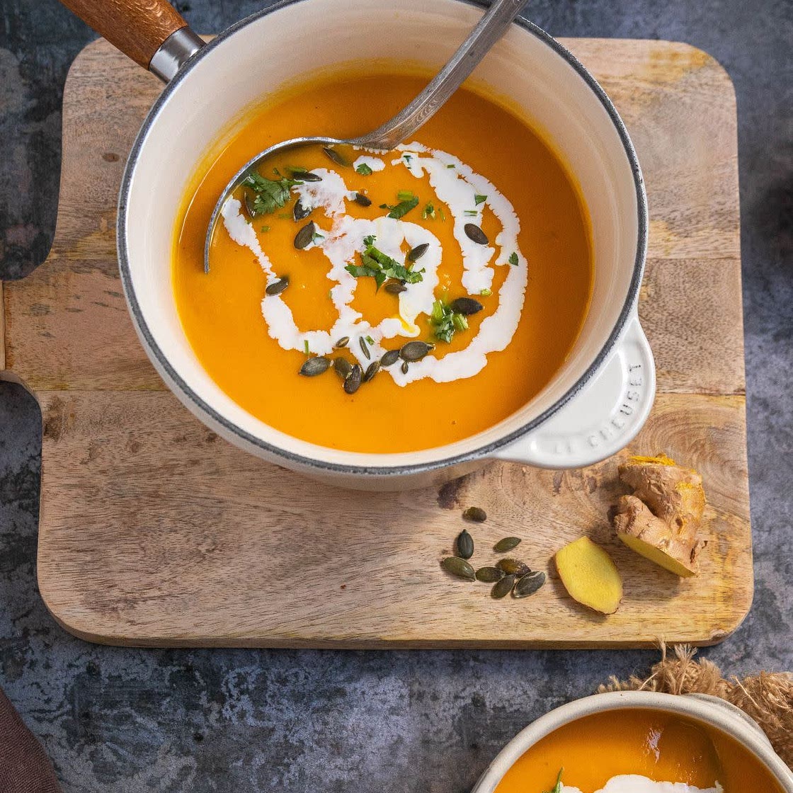 Sopa de gengibre, abóbora e batata-doce, por Vânia Ribeiro