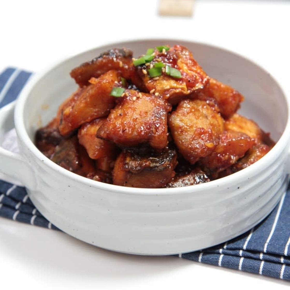 고등어강정 만들기 - 새콤달콤 맛있는소스로 아이들도 좋아해요~~