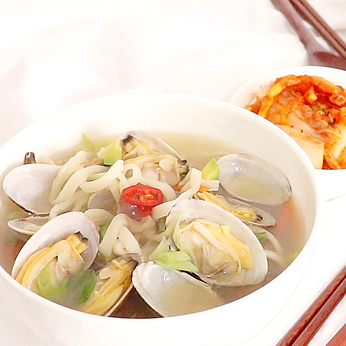 바지락 칼국수