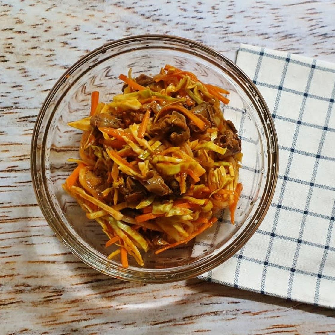 쫄깃한 쫄면사리와 매콤한 양념장의 조합! 골뱅이 쫄면 만들기