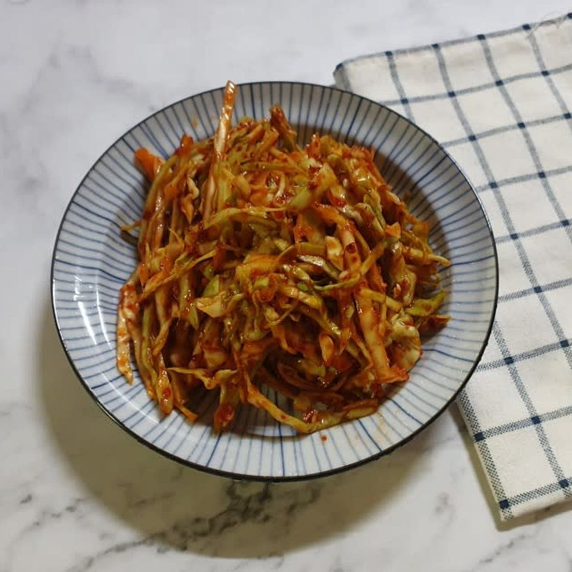 아삭함이 살아있는 반찬! 양배추 무침, 겉절이 만들기