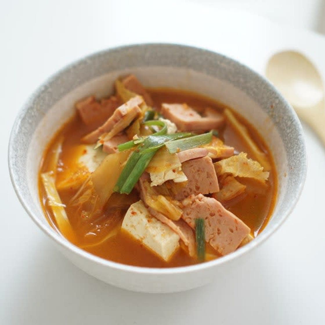 스팸김치찌개 맛있게 끓이는법 두부 추가 해요