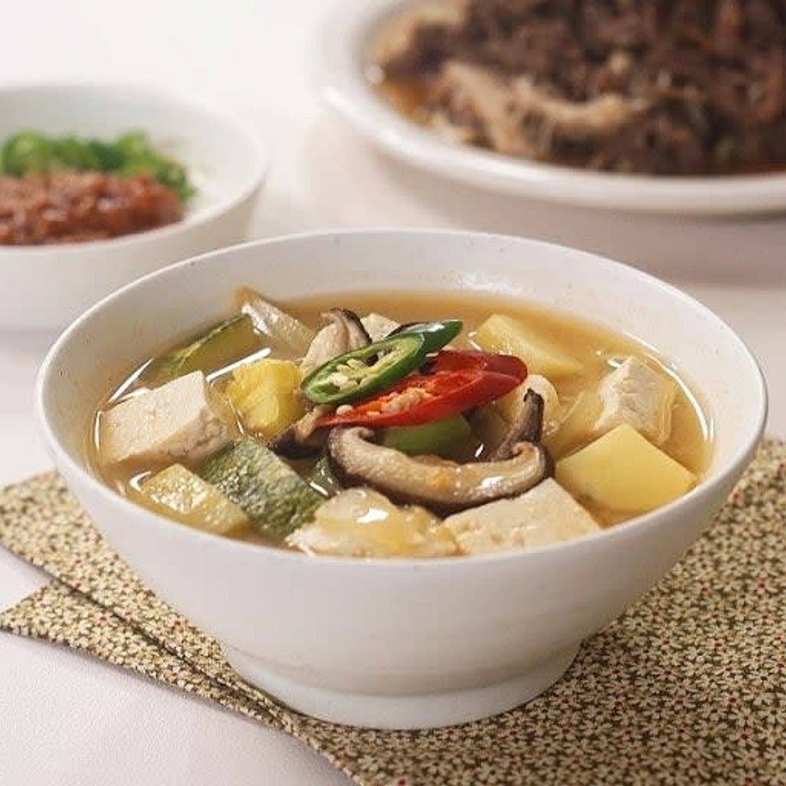 쌈장이 들어가 더욱 맛있는 된장찌개 레시피