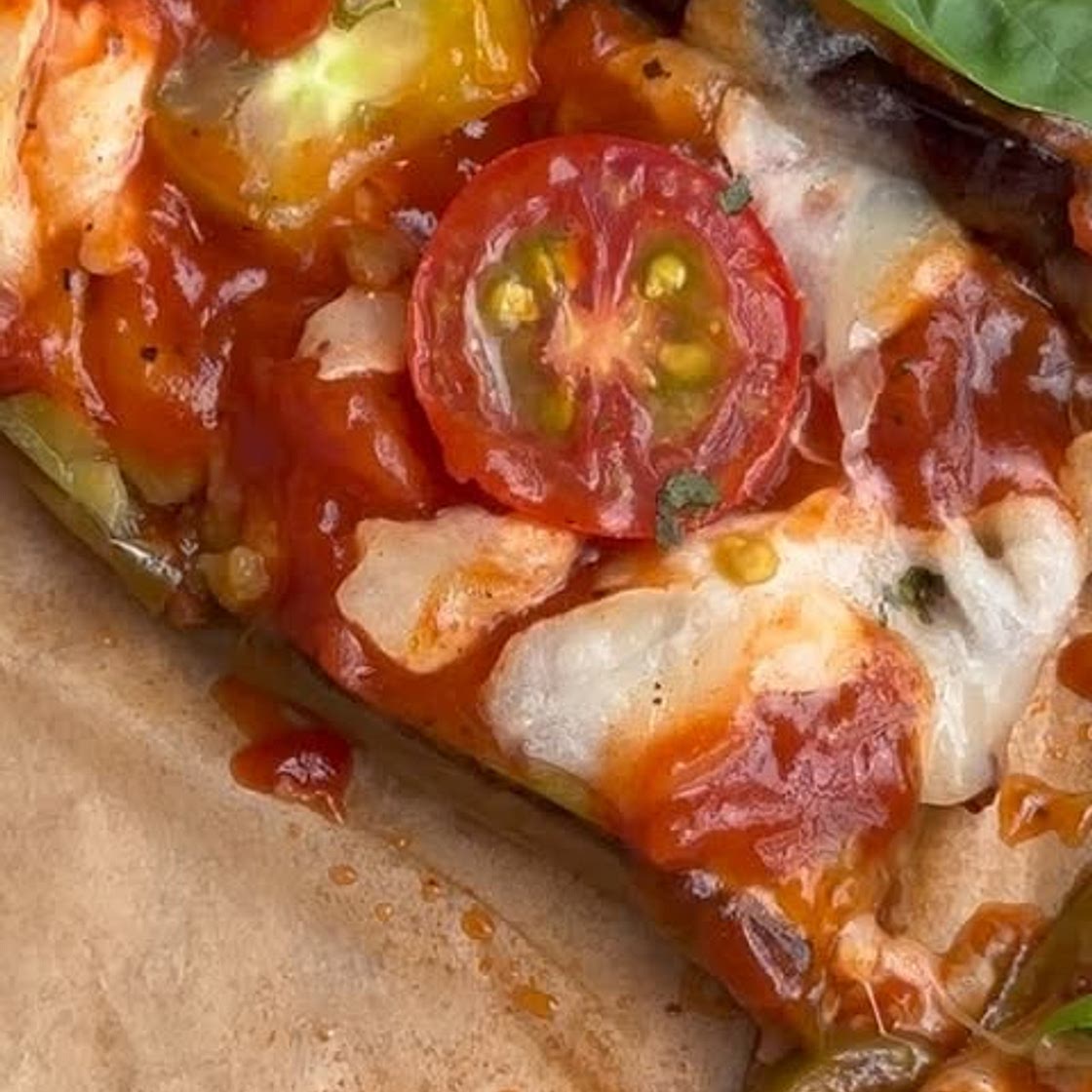 홈메이드 수제 가지 피자