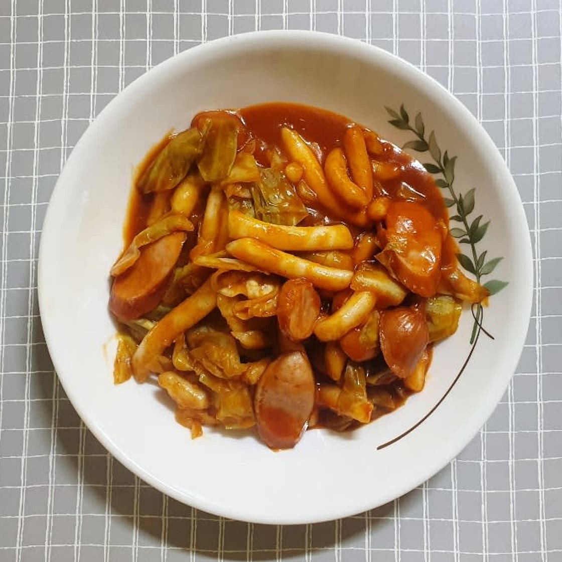 새콤달콤하게 즐기는 케찹떡볶이 만들기