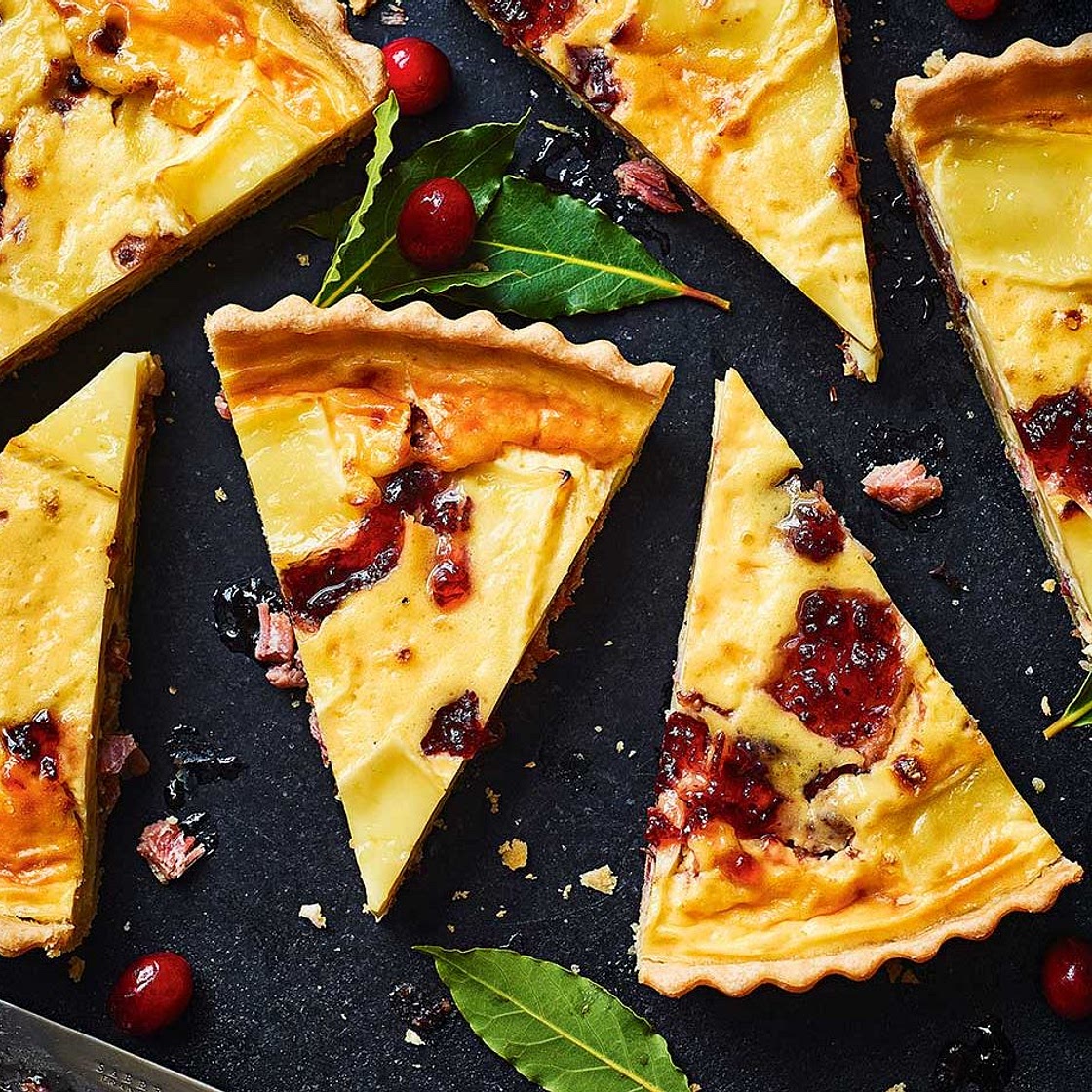 Brie, bacon and cranberry quiche