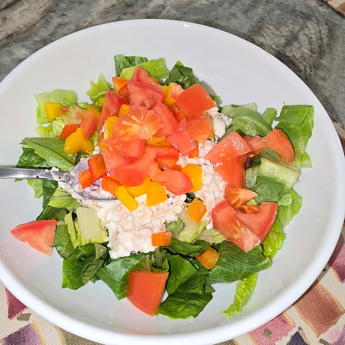 Tuna & cottage cheese salad