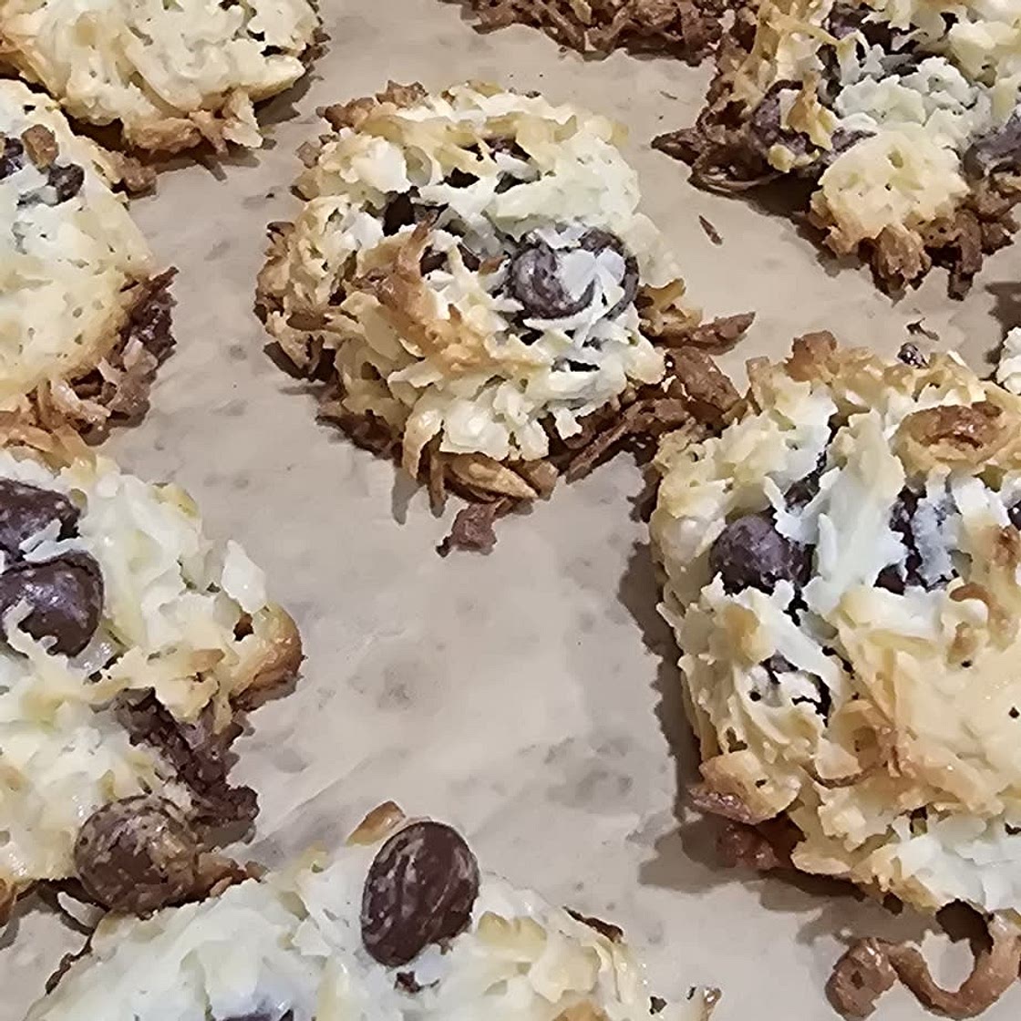 Almond Joy Cookies - Just 4 Ingredients!