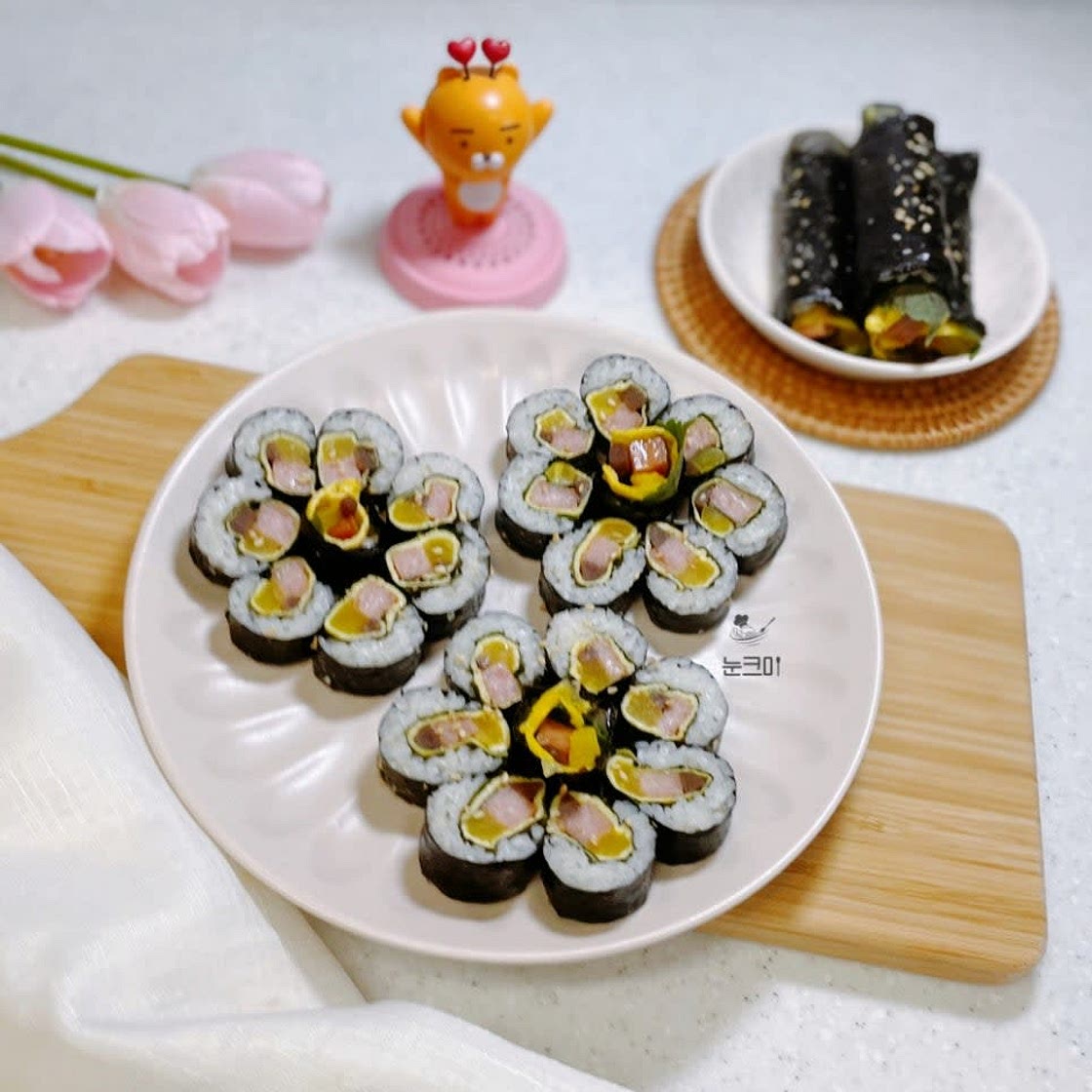 한입에 쏙! 스팸을 넣어 더 맛있는 스팸꼬마김밥만들기