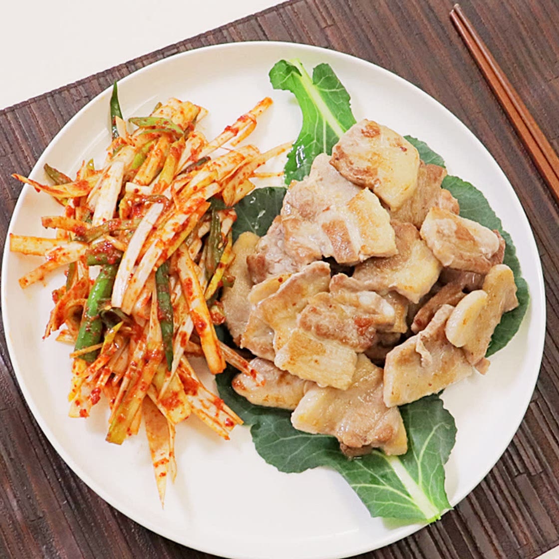 삼겹살 파채무침