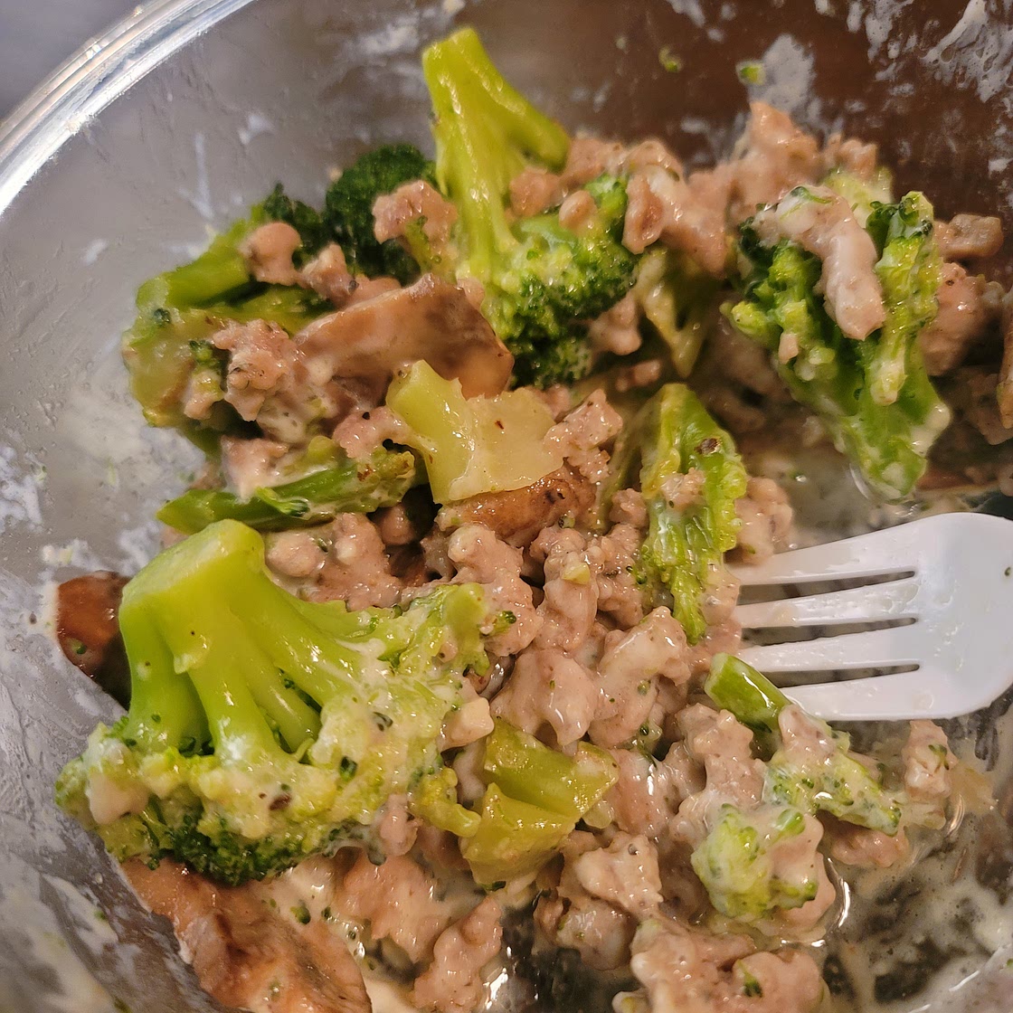 Easy broccoli pork alfredo