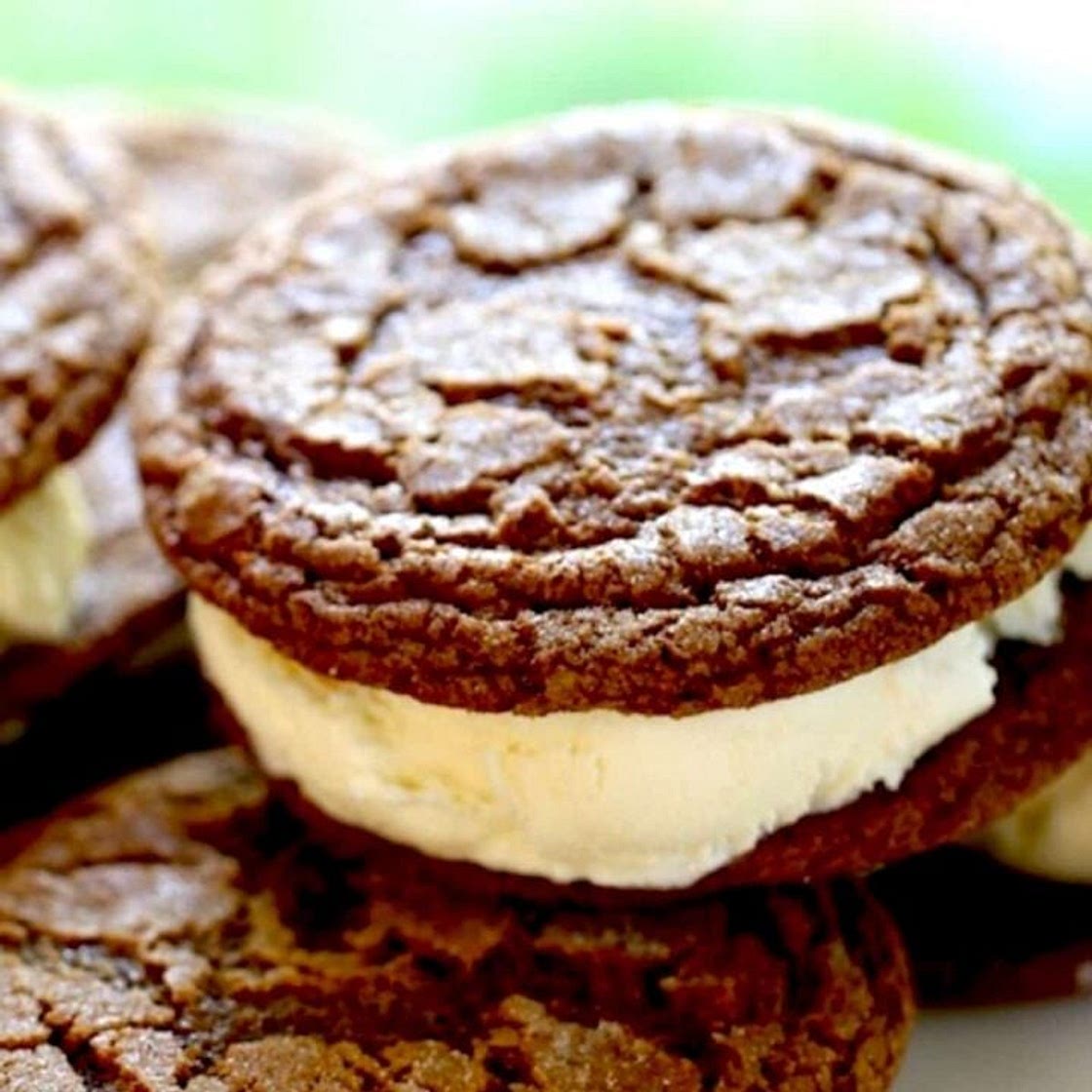 Chewy Ginger Molasses Cookies