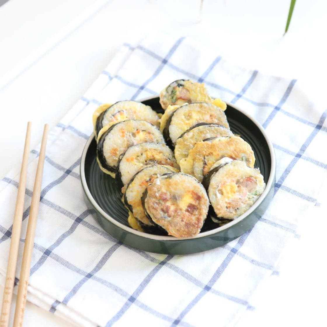 남은 김밥 요리 ~ 김밥전 해서 먹어요