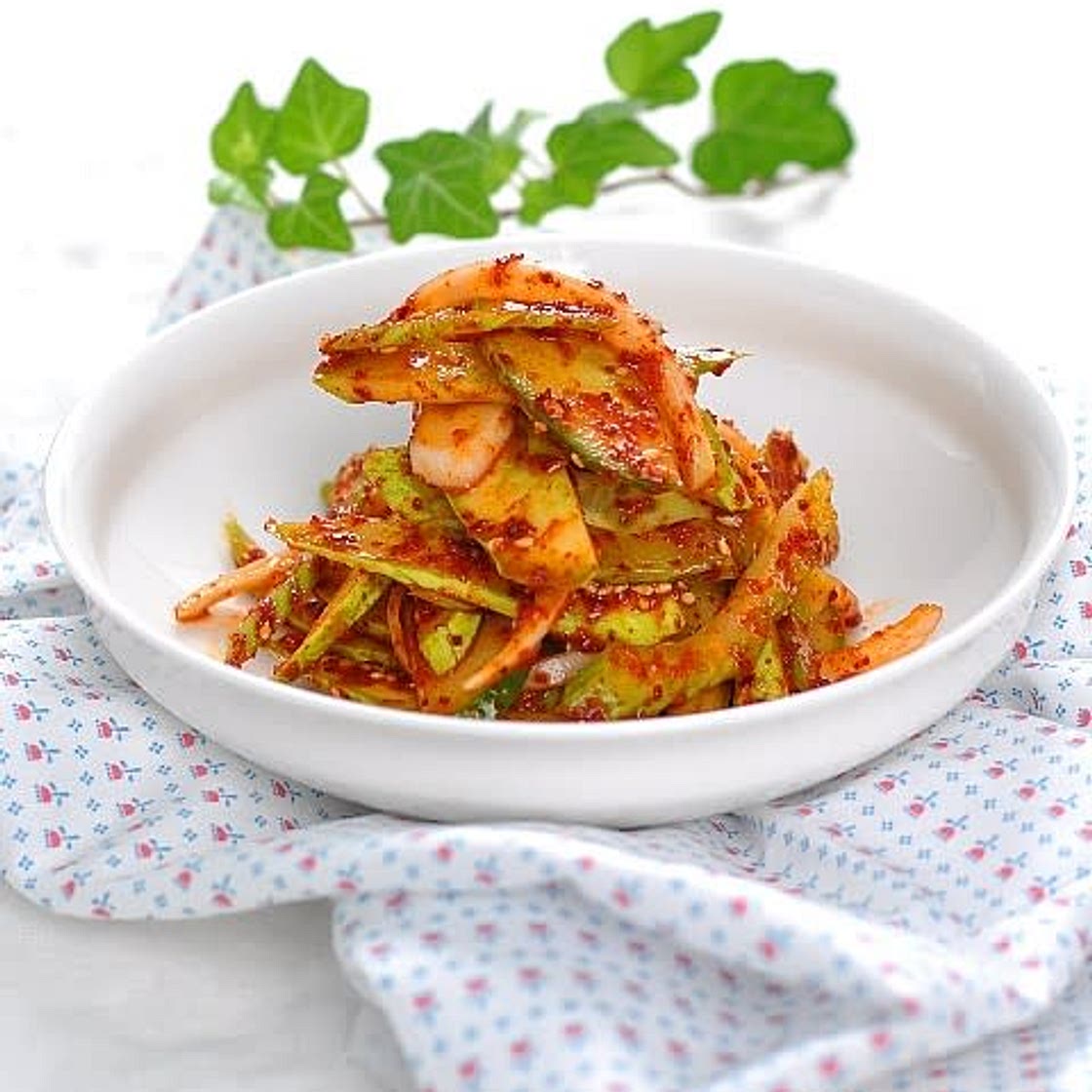 오이샐러리무침