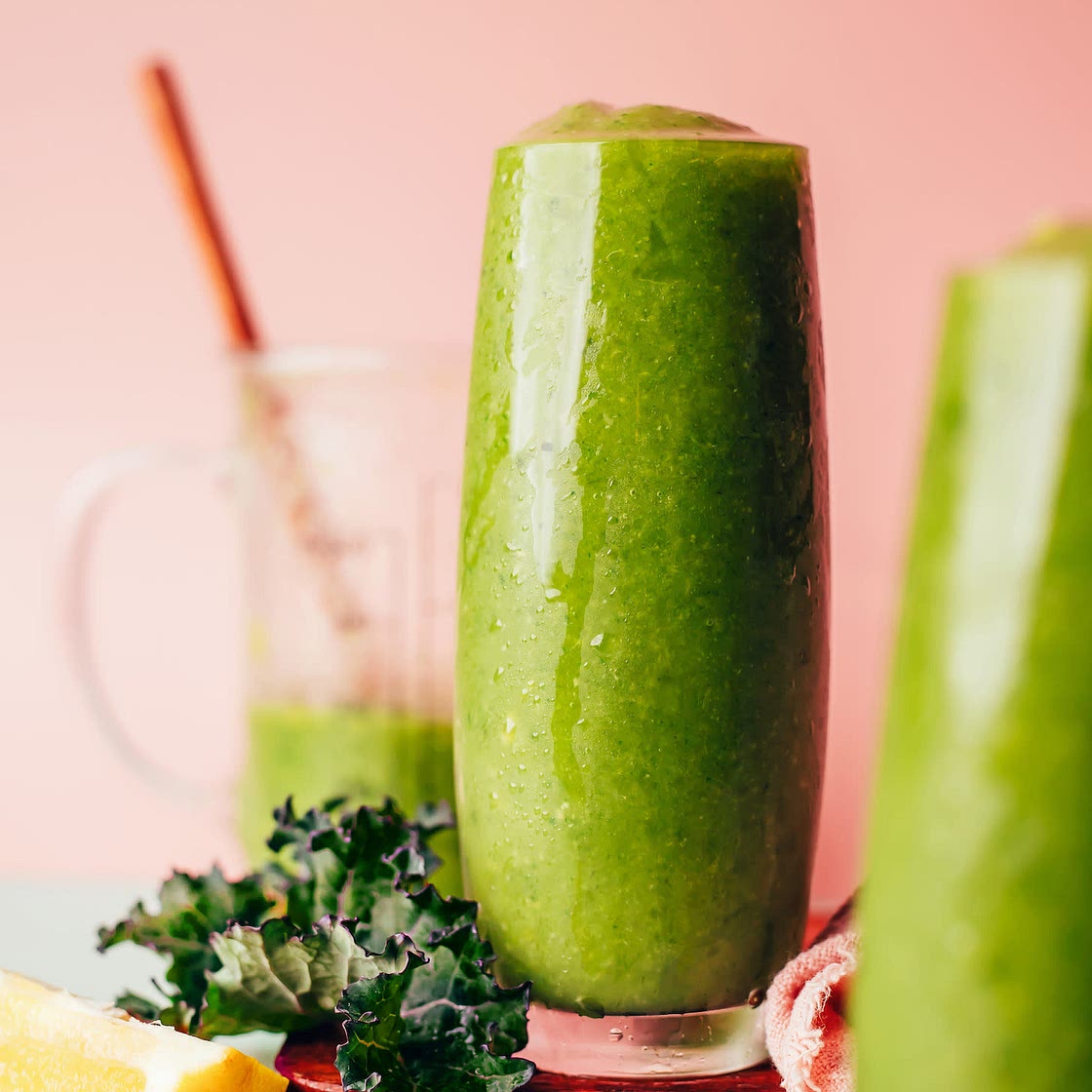 Kale ginger detox smoothie