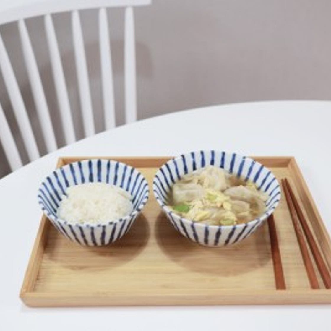 냉동만두로 만둣국 끓이기