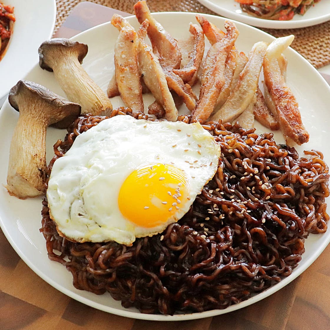 항정살 파김치 짜장라면