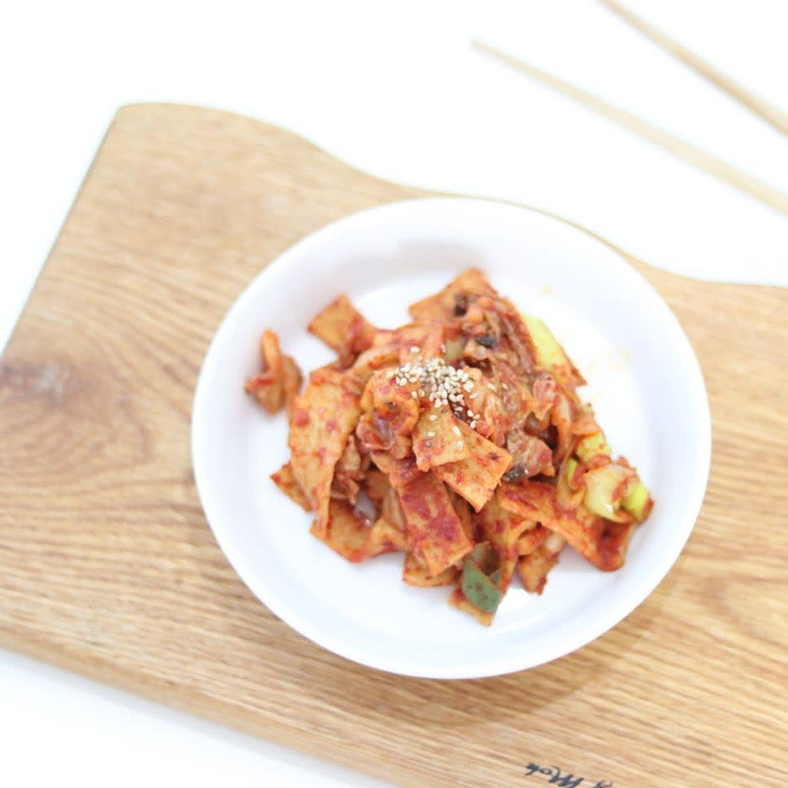 김치볶음 만들기 어묵도 넣어서 맛깔나게