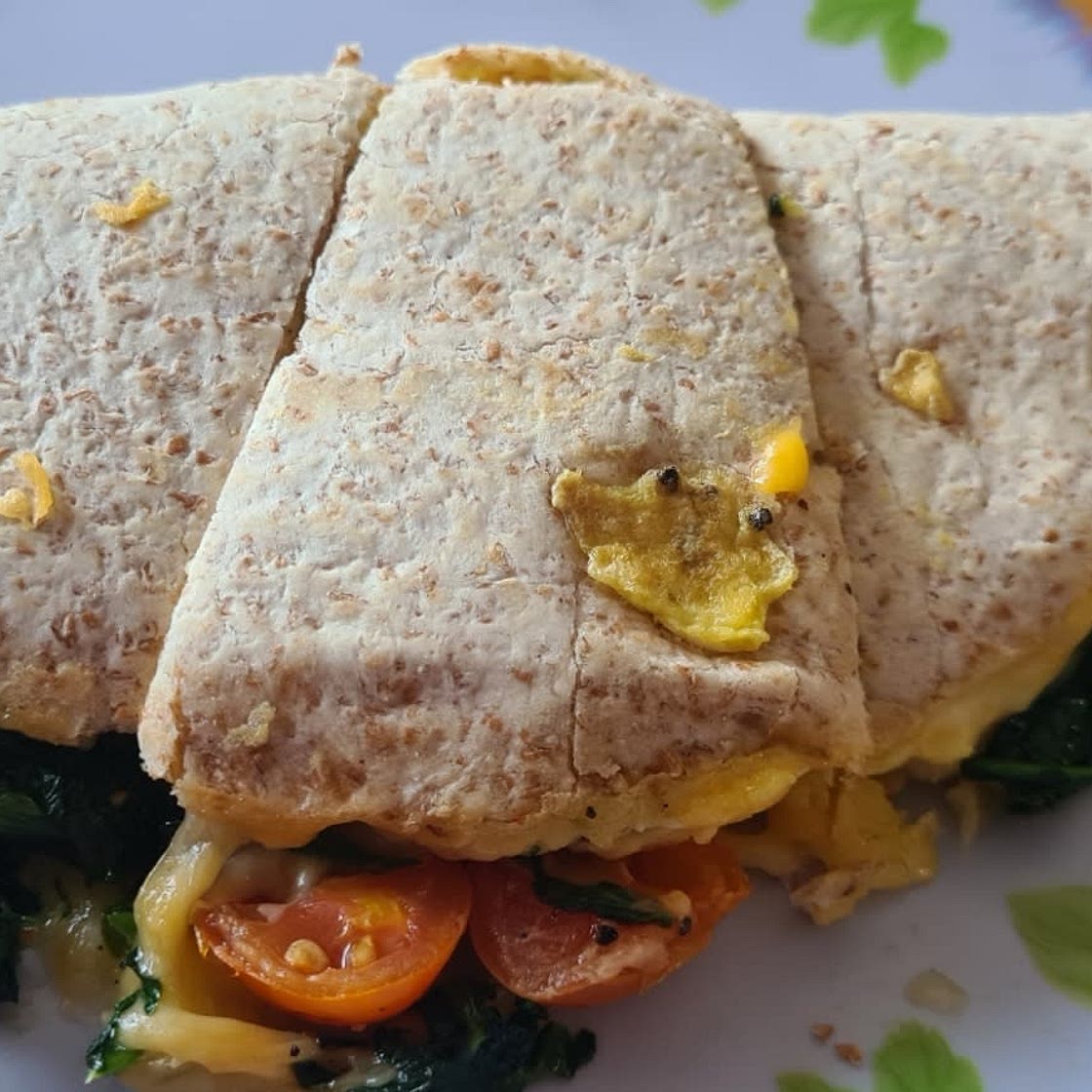 Low Calorie & High Protein Breakfast Wrap by Aussie Fitness