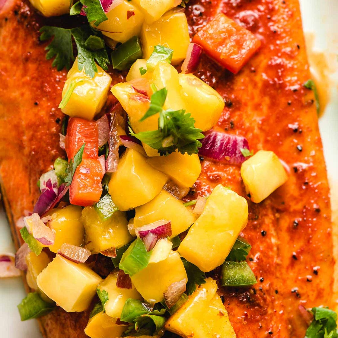 Pan roasted salmon with papaya relish
