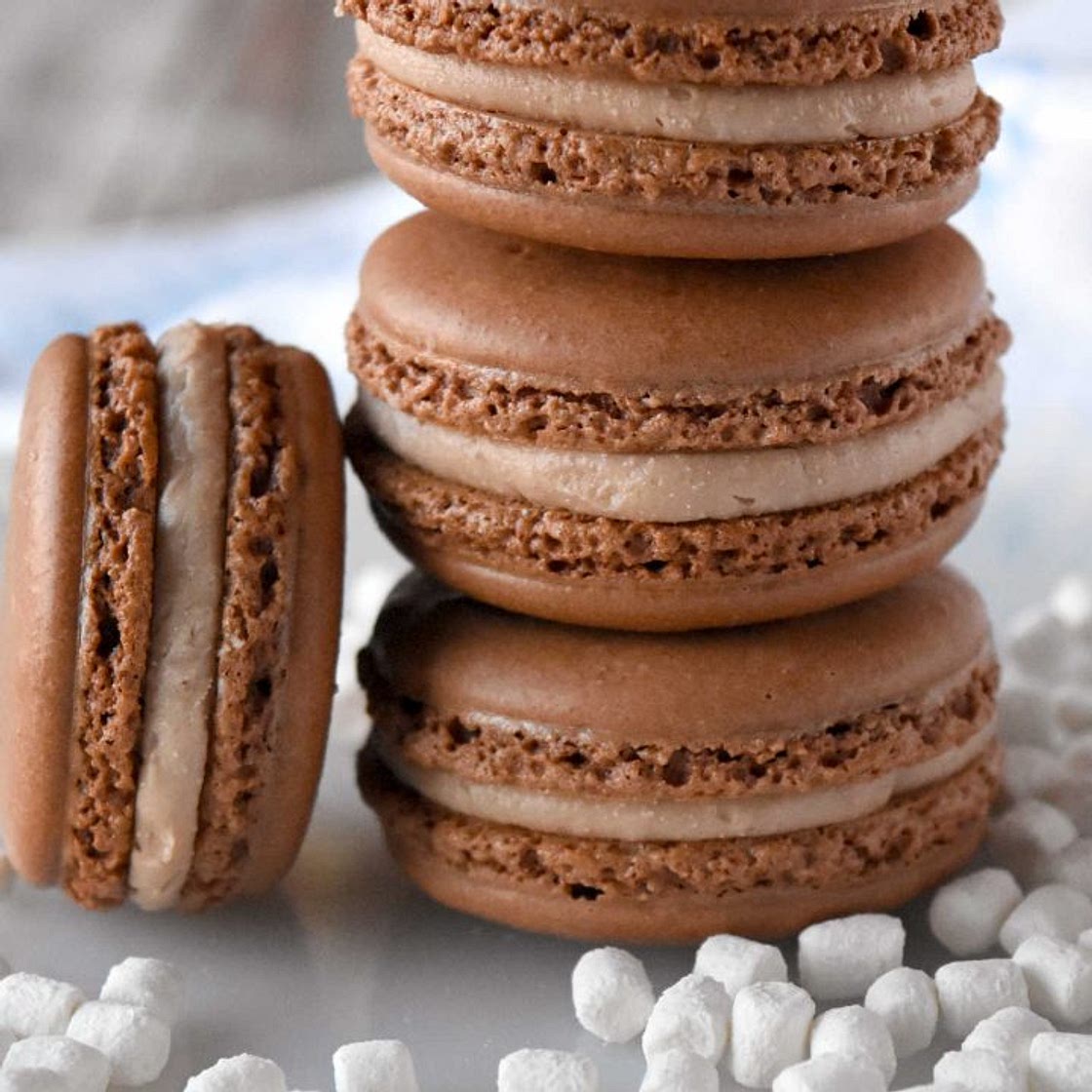 Hot Cocoa Macaron