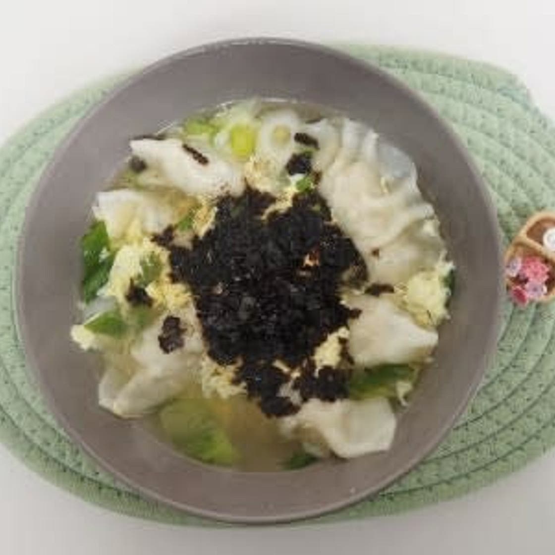 간단 국물요리! 계란만두국