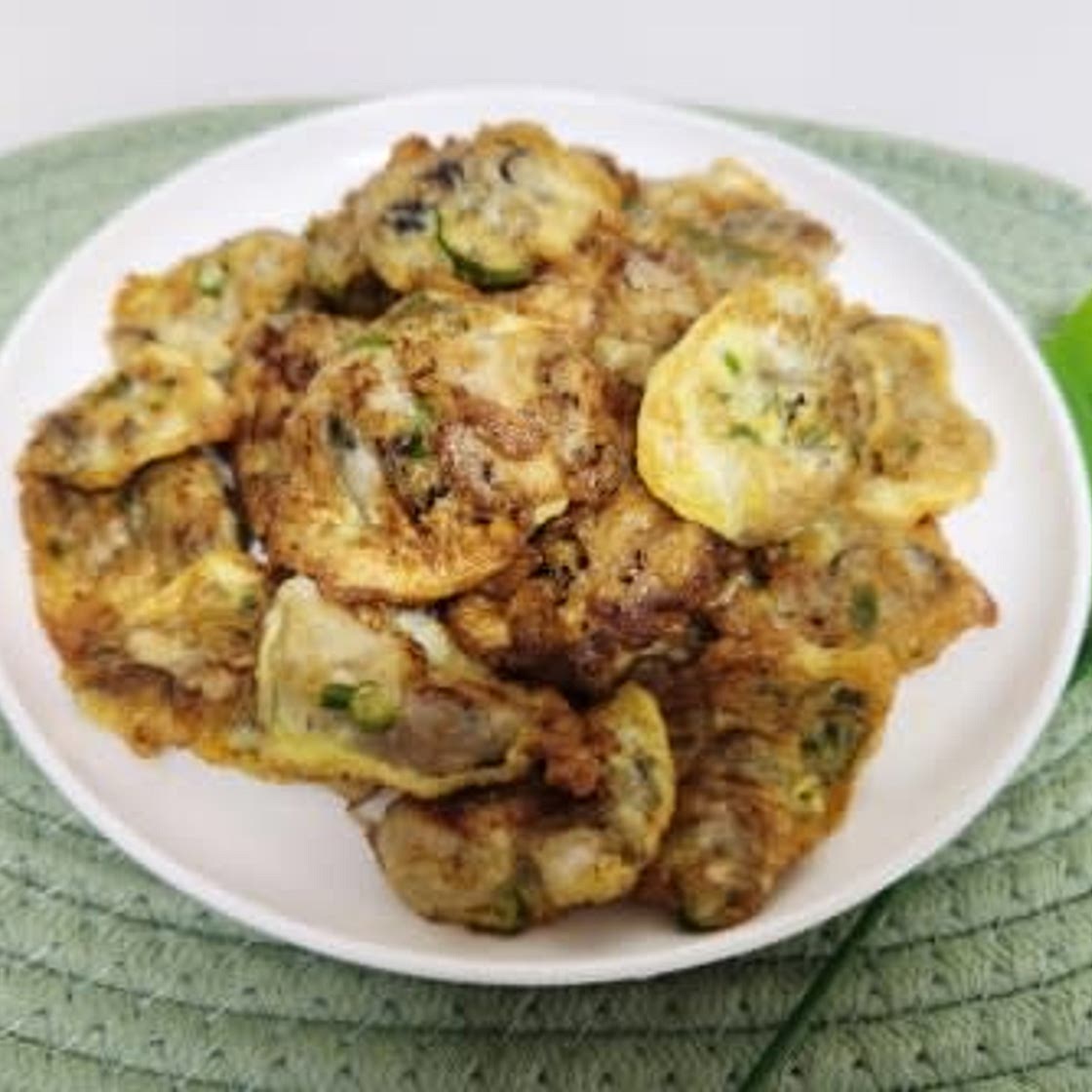 제철 굴을 활용한 맛있는 굴전