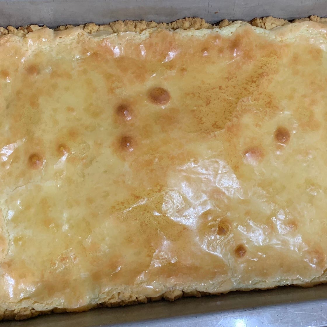 Ooey Gooey Butter Cake