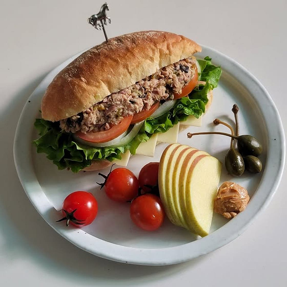 치아바타 튜나 샌드위치