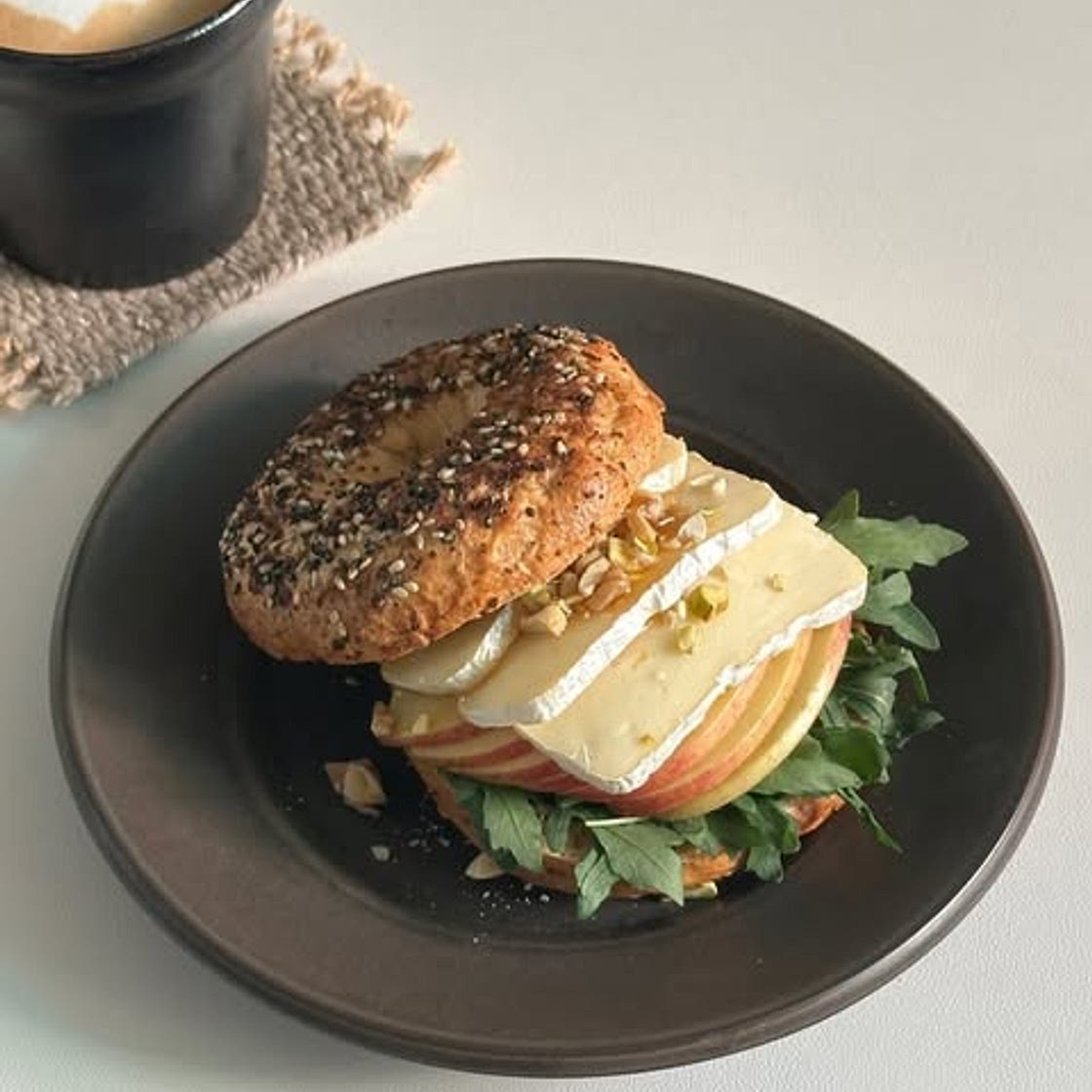 브리치즈사과베이글