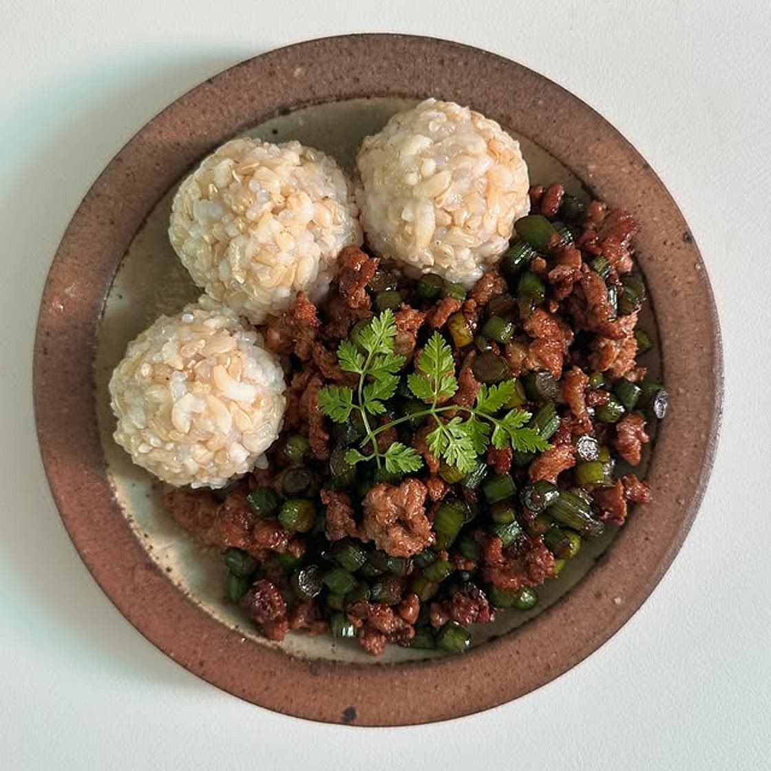 마늘쫑돼지고기볶음