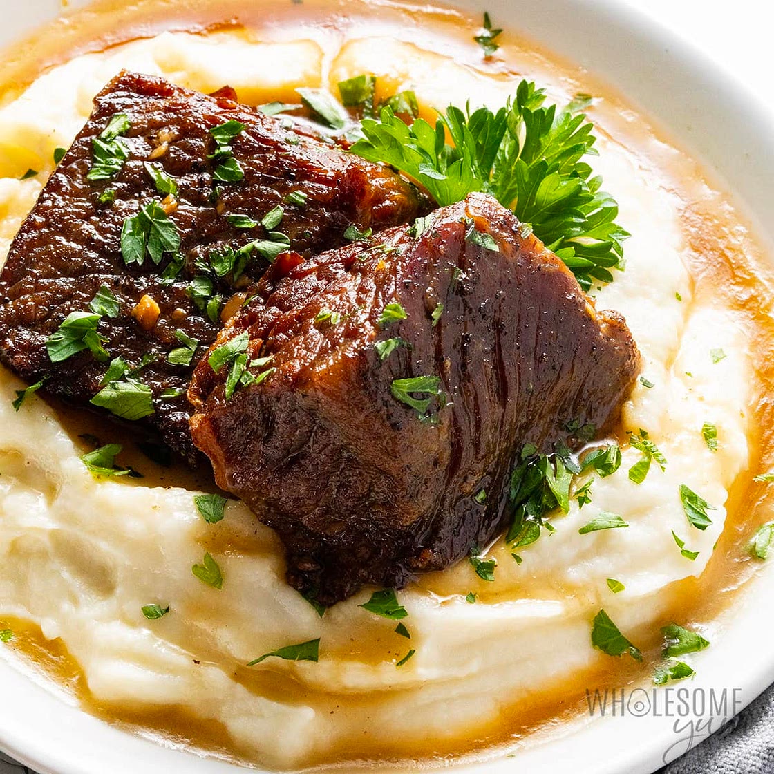 Instant Pot Short Ribs (5 Ingredients)