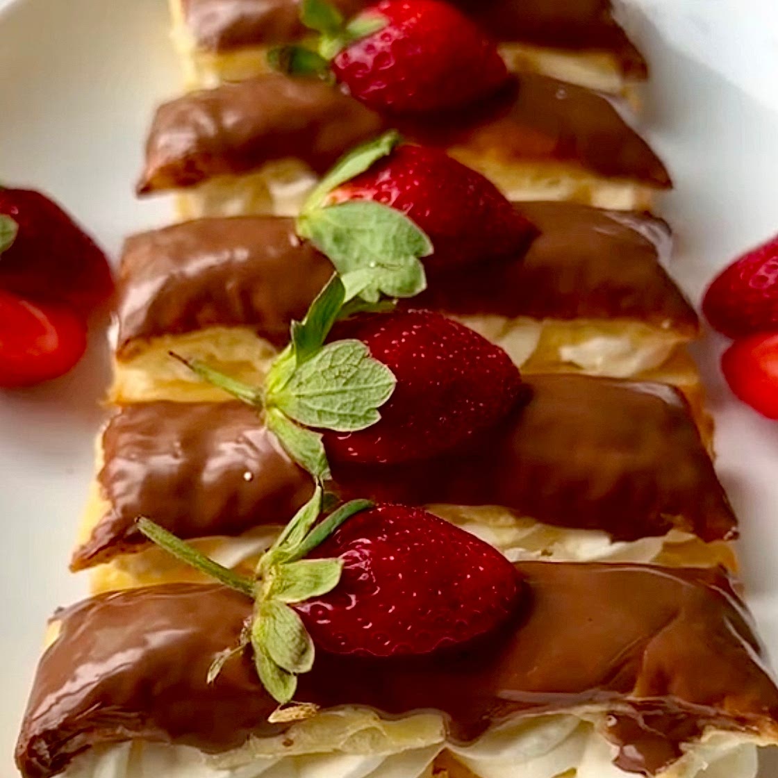 5 ingredient chocolate cream puffs 