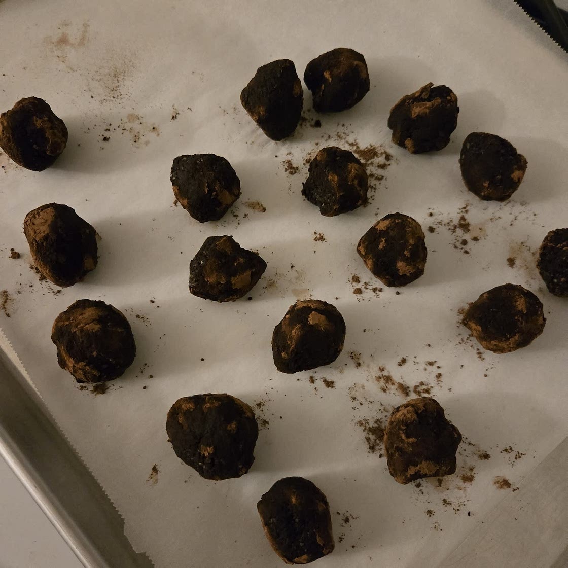 No-Bake Brownie Bites