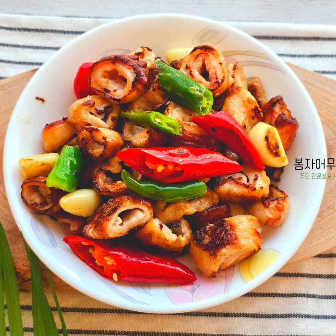 쫄깃한 돼지 생 막창 구이