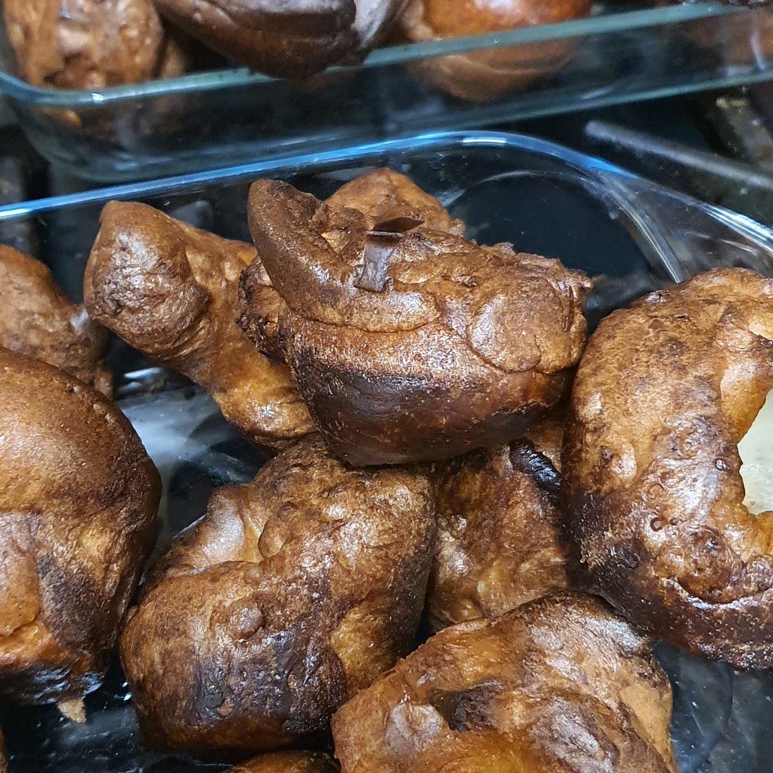 Yorkshire puddings / toad in the hole