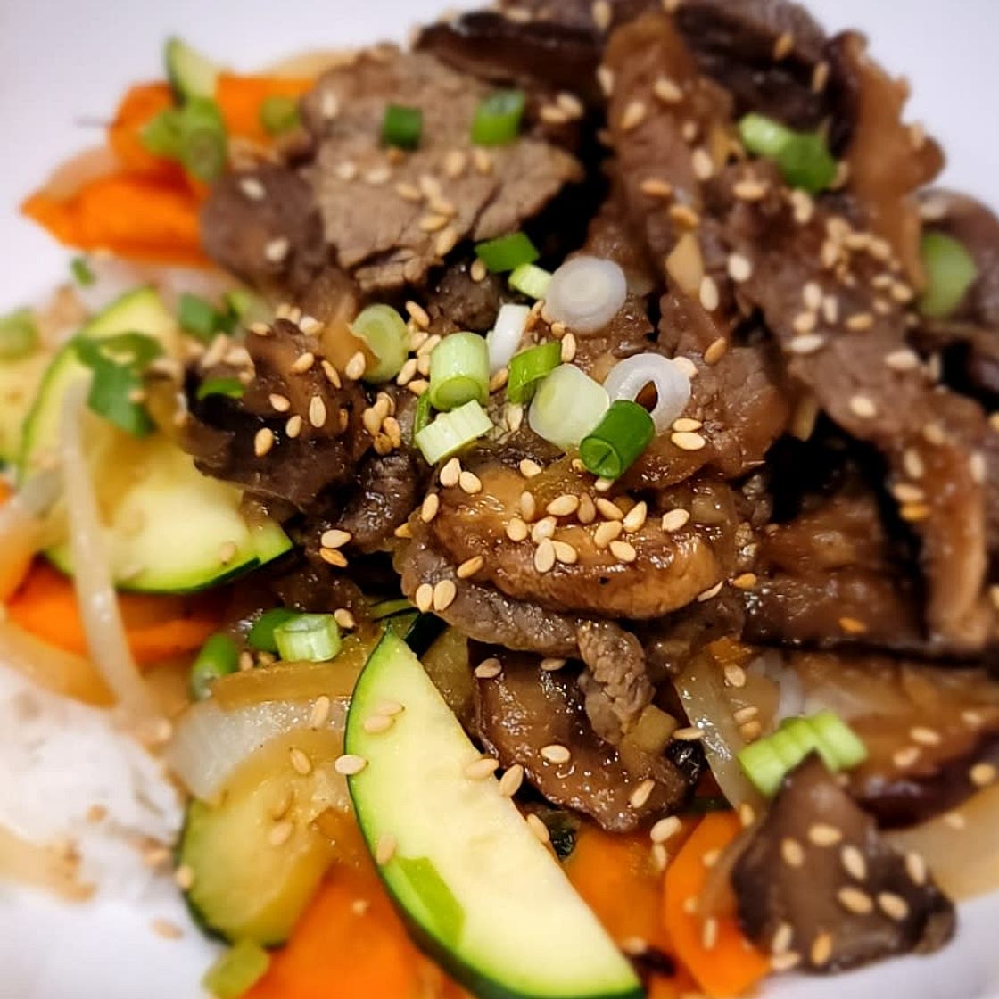 Korean Beef Bowl (Bulgogi)
