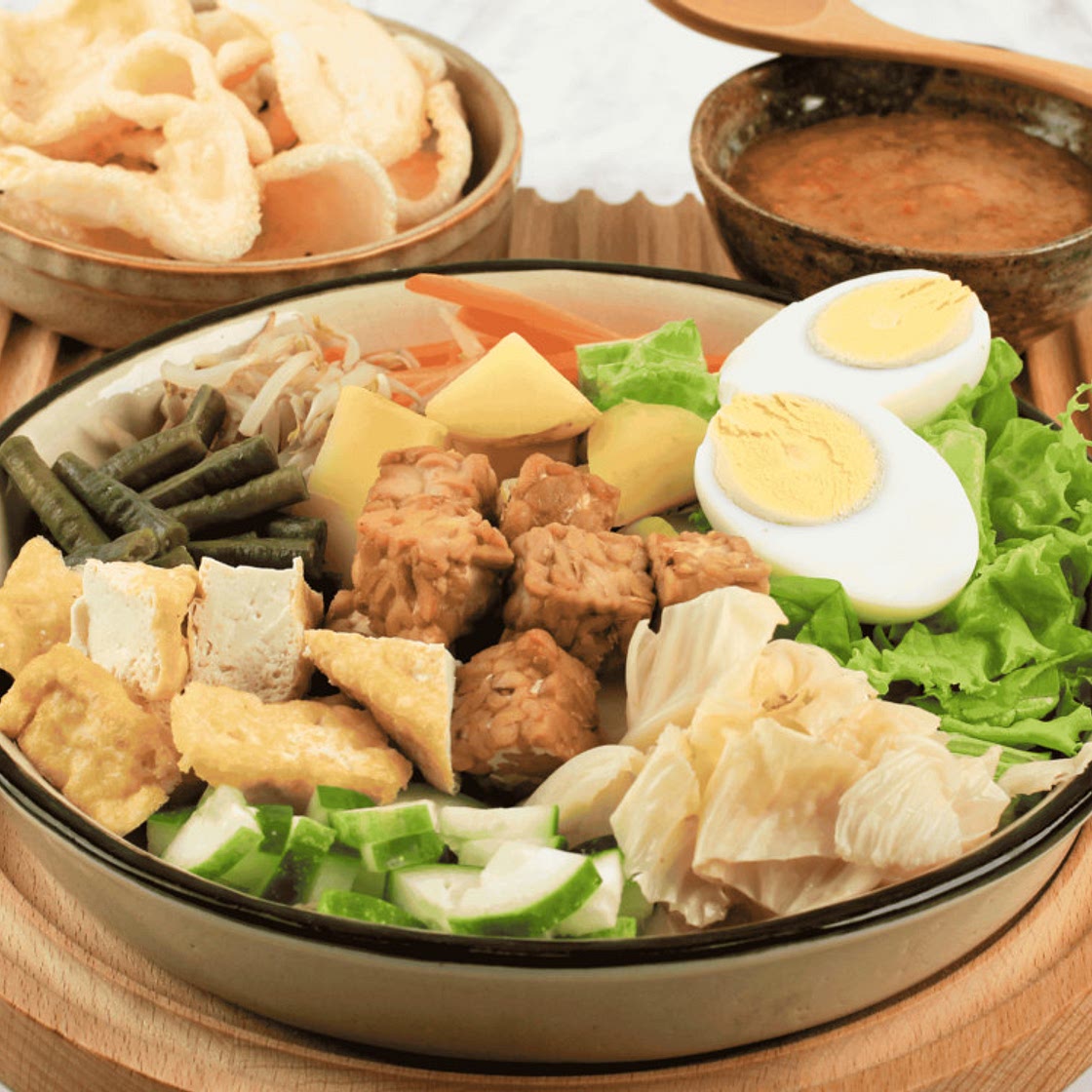 Gado Gado (Vegetable Salad with Peanut Sauce)