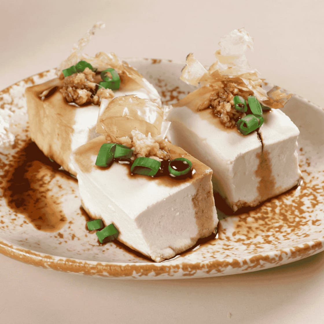Hiyayakko (Chilled Tofu)